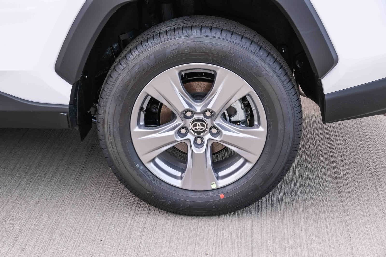 Thumbnail: 2025 Toyota RAV4 - 9