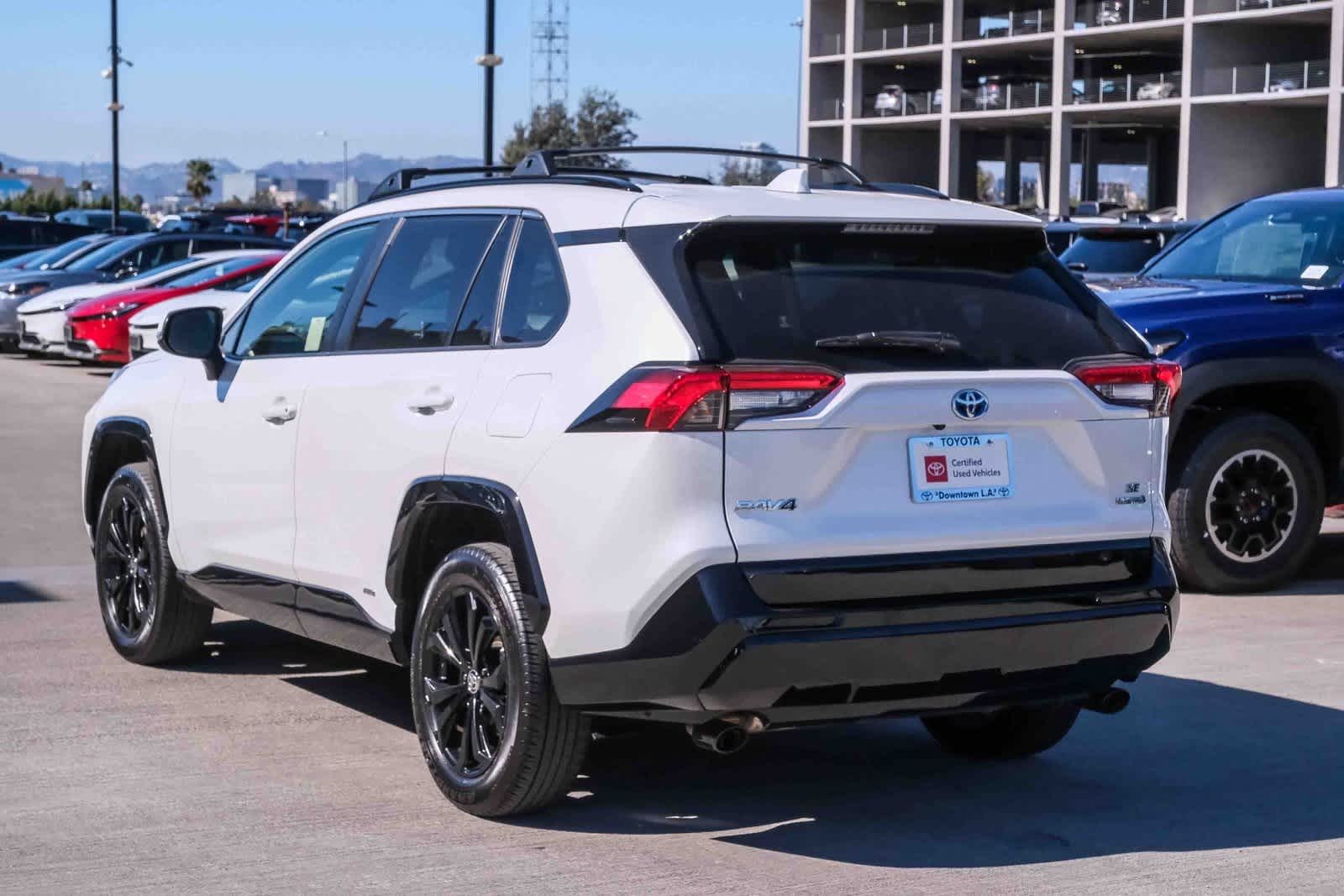 Thumbnail: 2023 Toyota RAV4 - 6