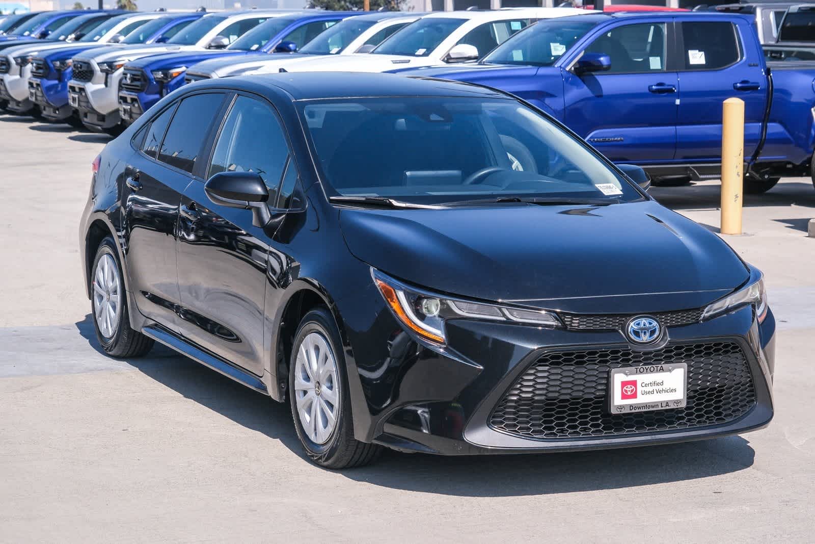 Thumbnail: 2022 Toyota Corolla - 3