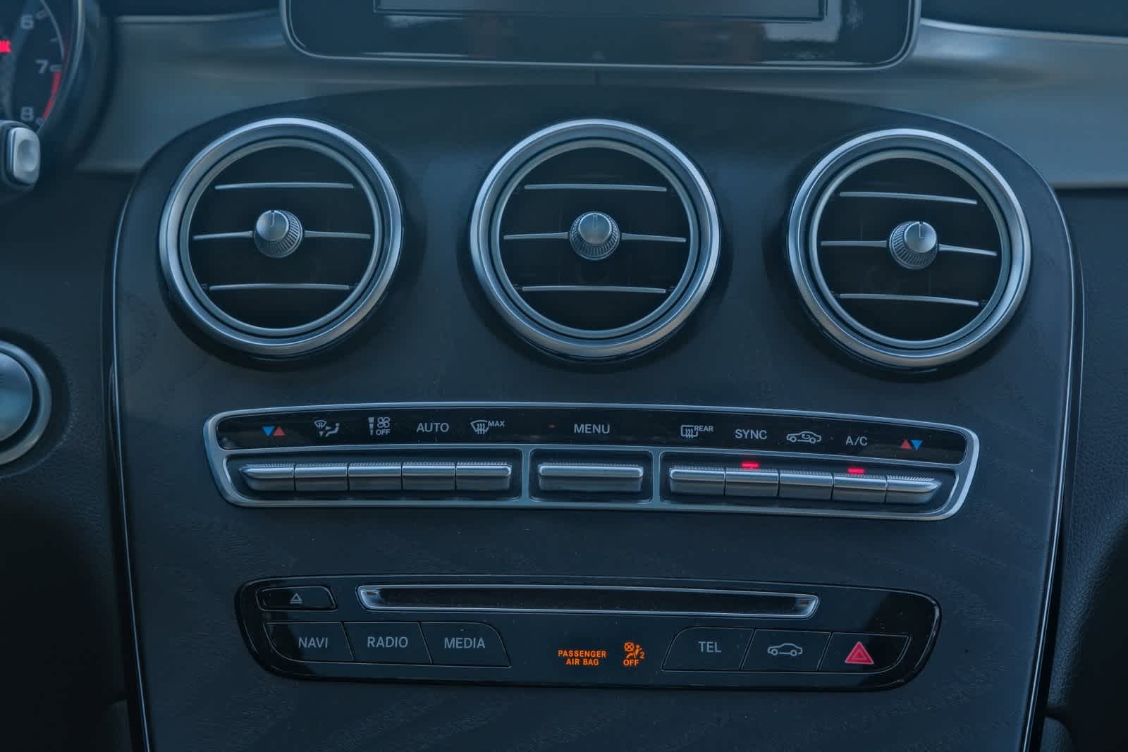 Thumbnail: 2019 Mercedes-Benz GL-Class - 15