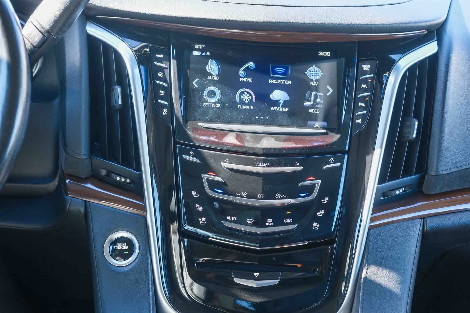 Thumbnail: 2019 Cadillac Escalade - 14