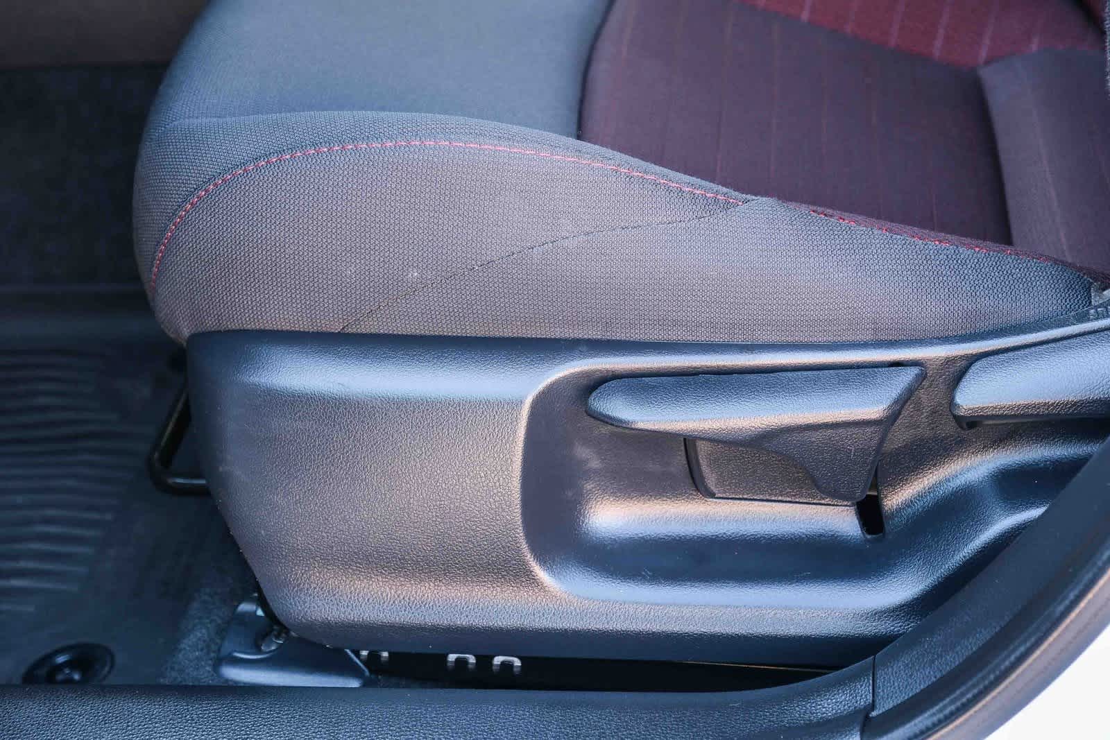 Thumbnail: 2025 Toyota Corolla - 21