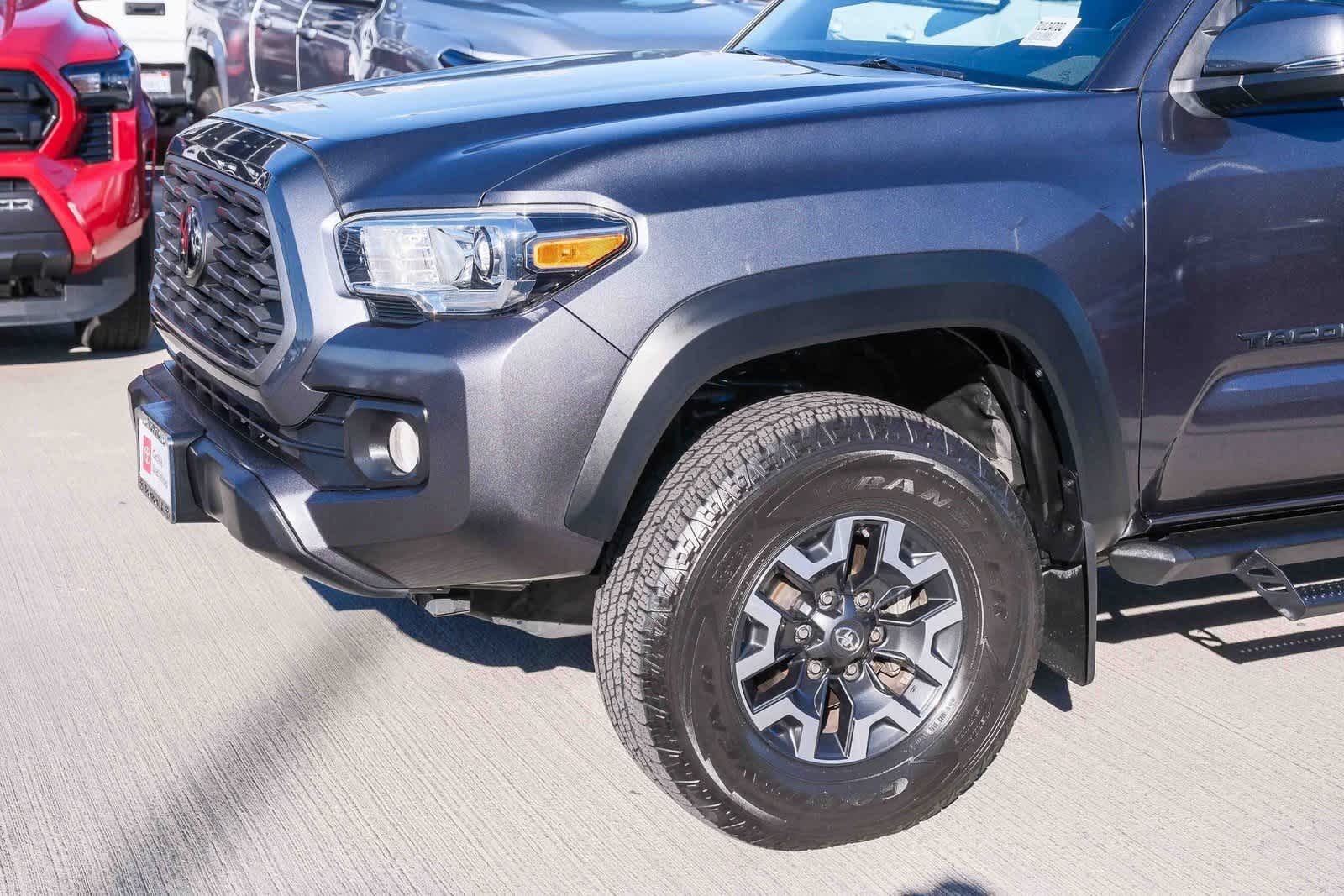 Thumbnail: 2021 Toyota Tacoma - 12