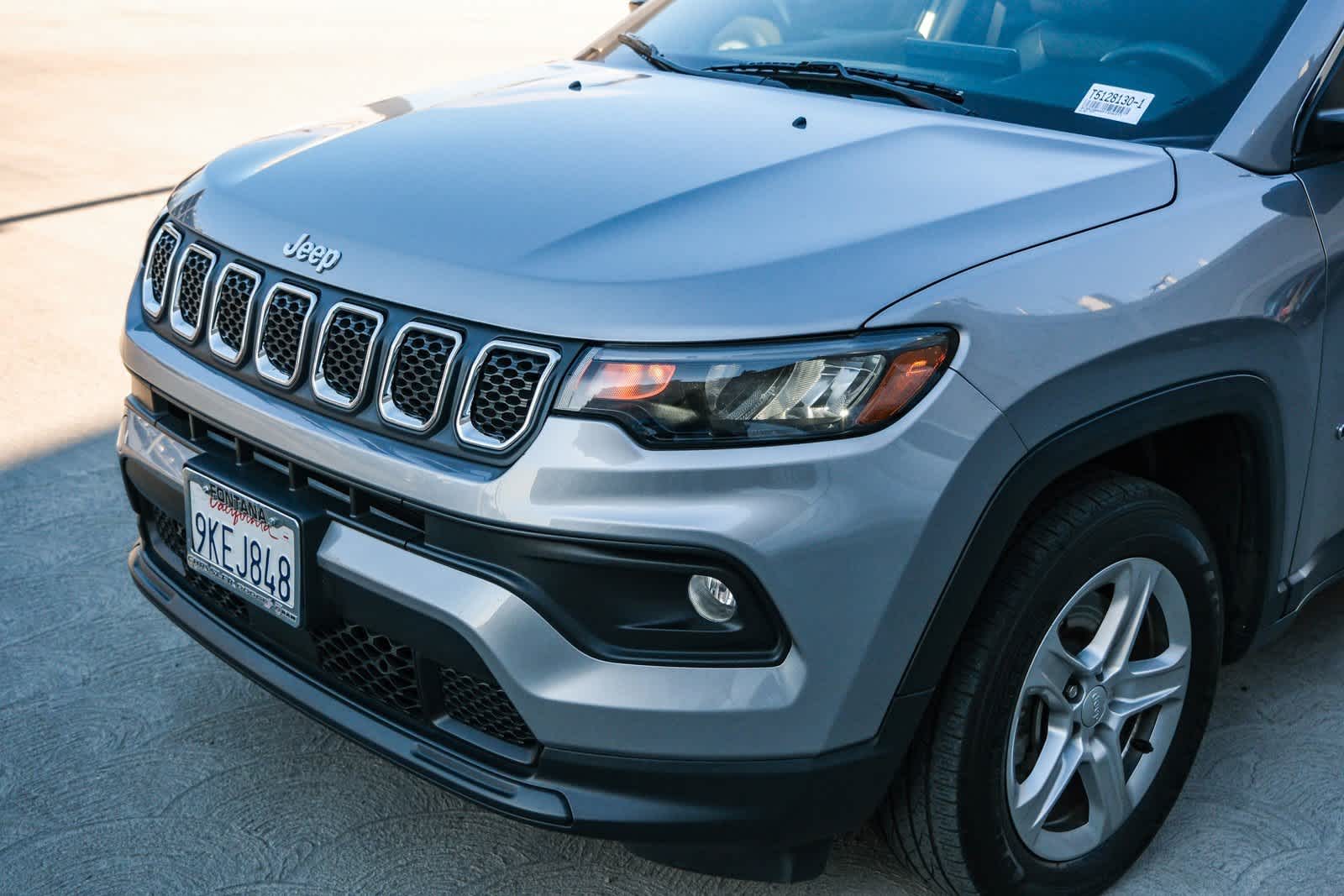 Thumbnail: 2023 Jeep Compass - 12