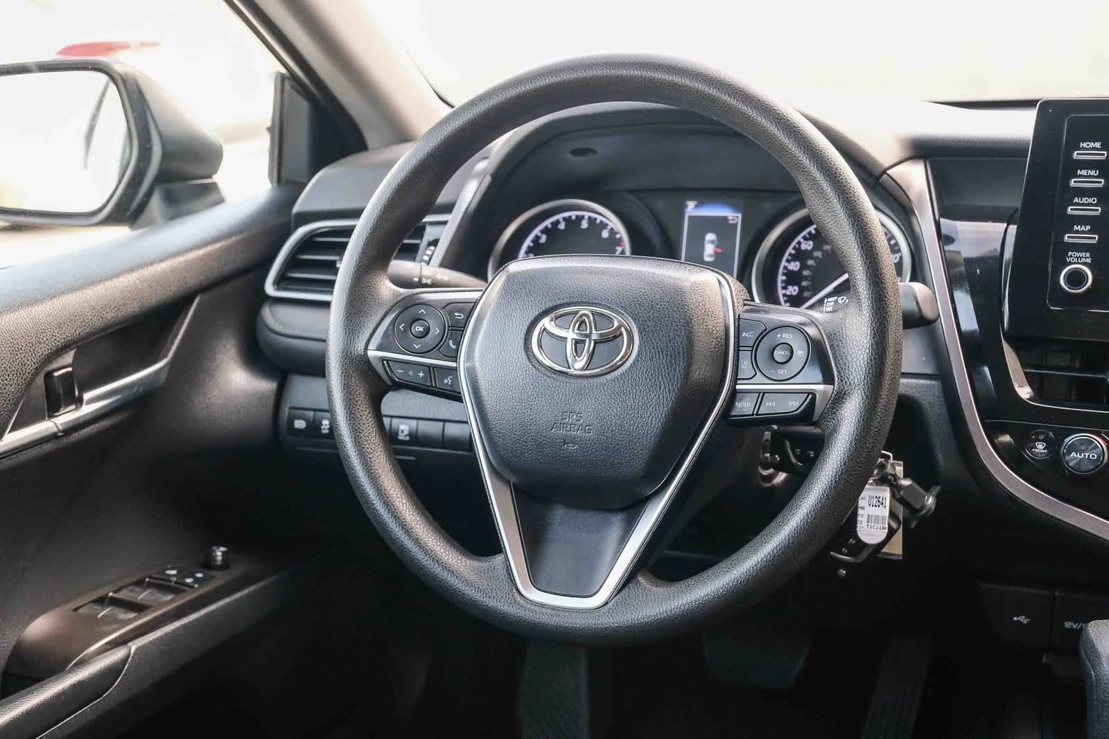 Thumbnail: 2022 Toyota Camry - 17