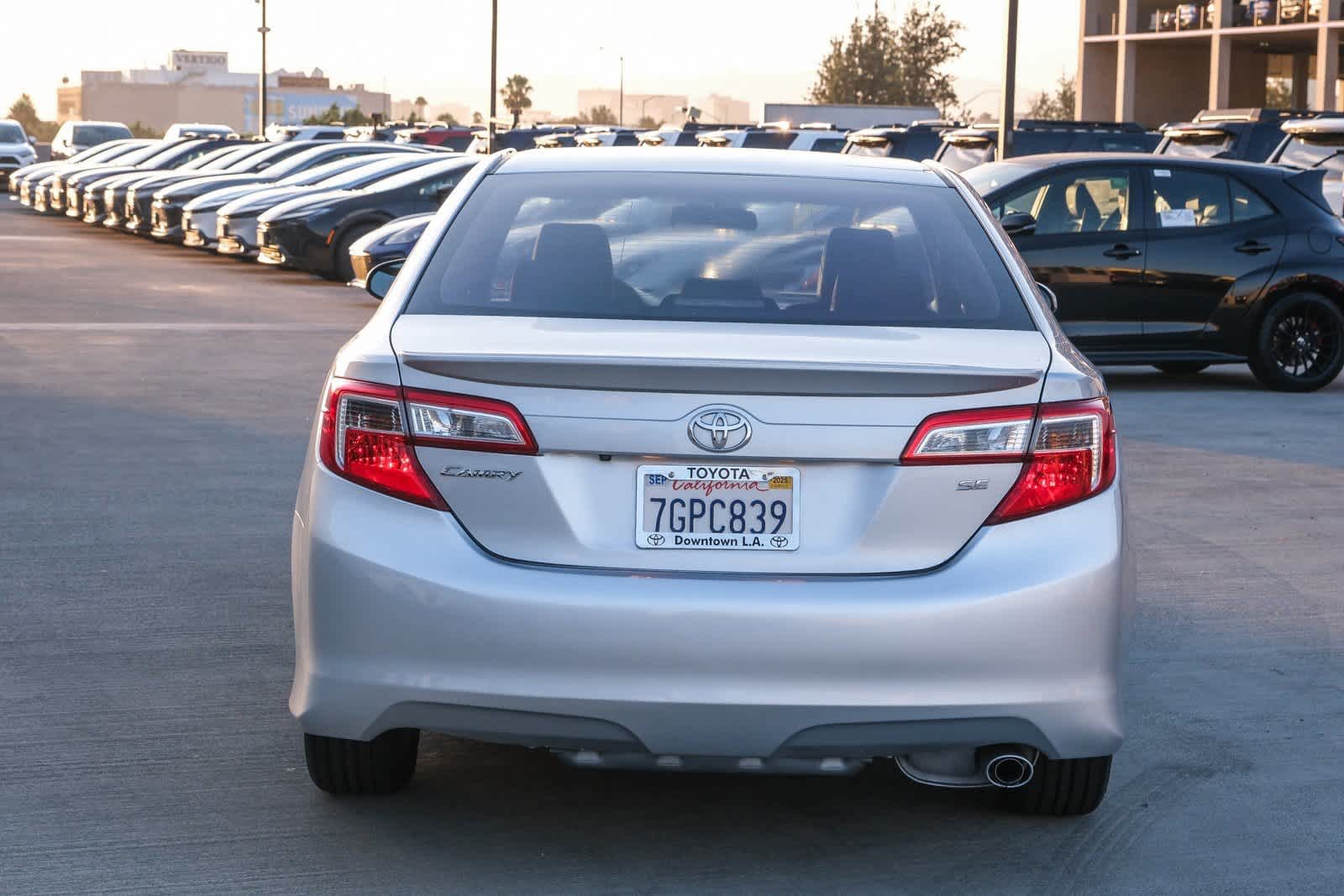 Thumbnail: 2014 Toyota Camry - 5