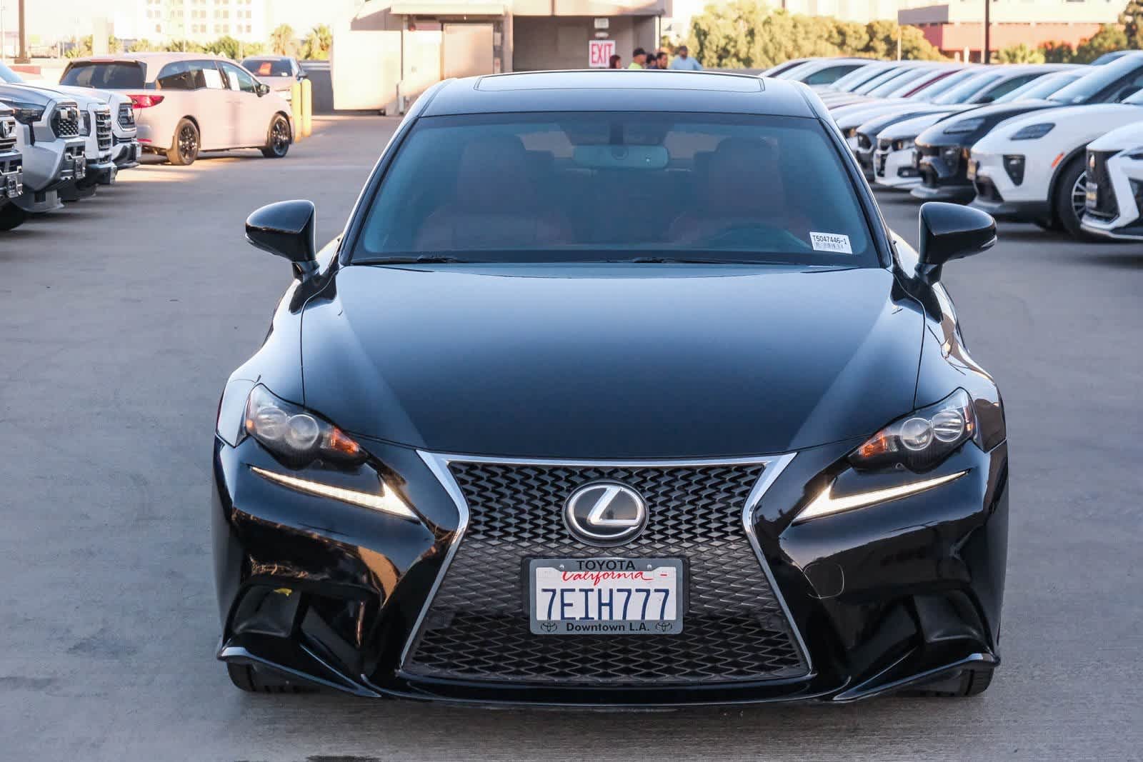 Thumbnail: 2014 Lexus IS - 2