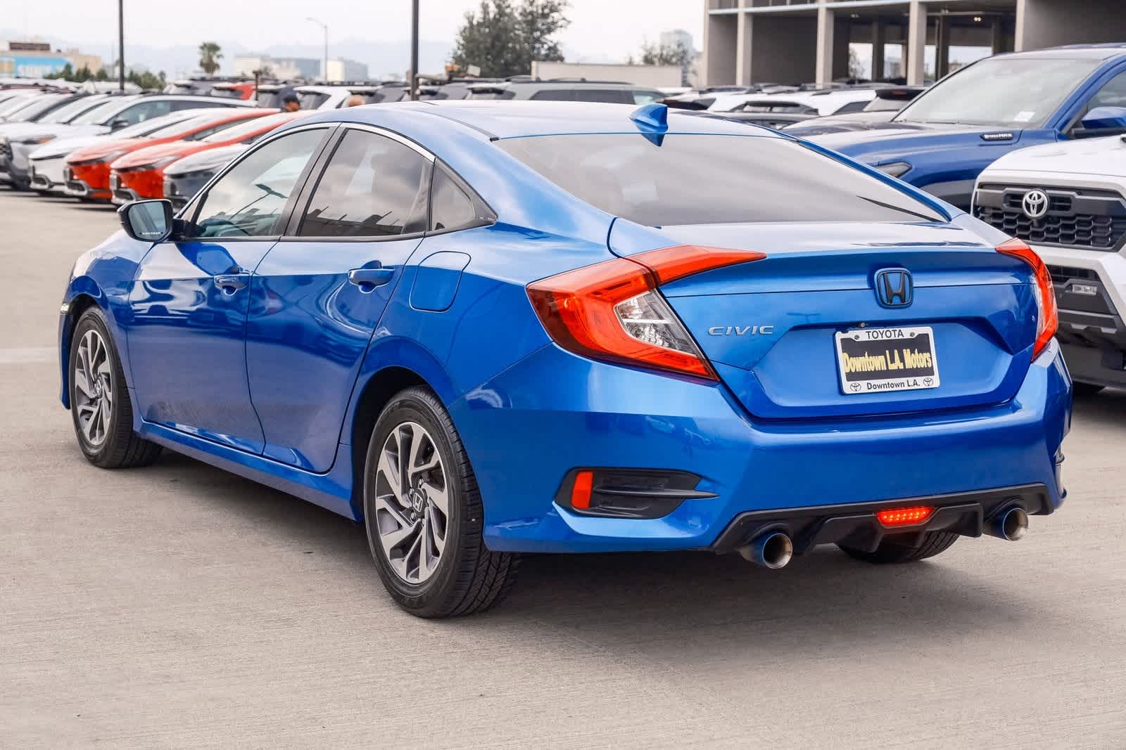 Thumbnail: 2017 Honda Civic - 6