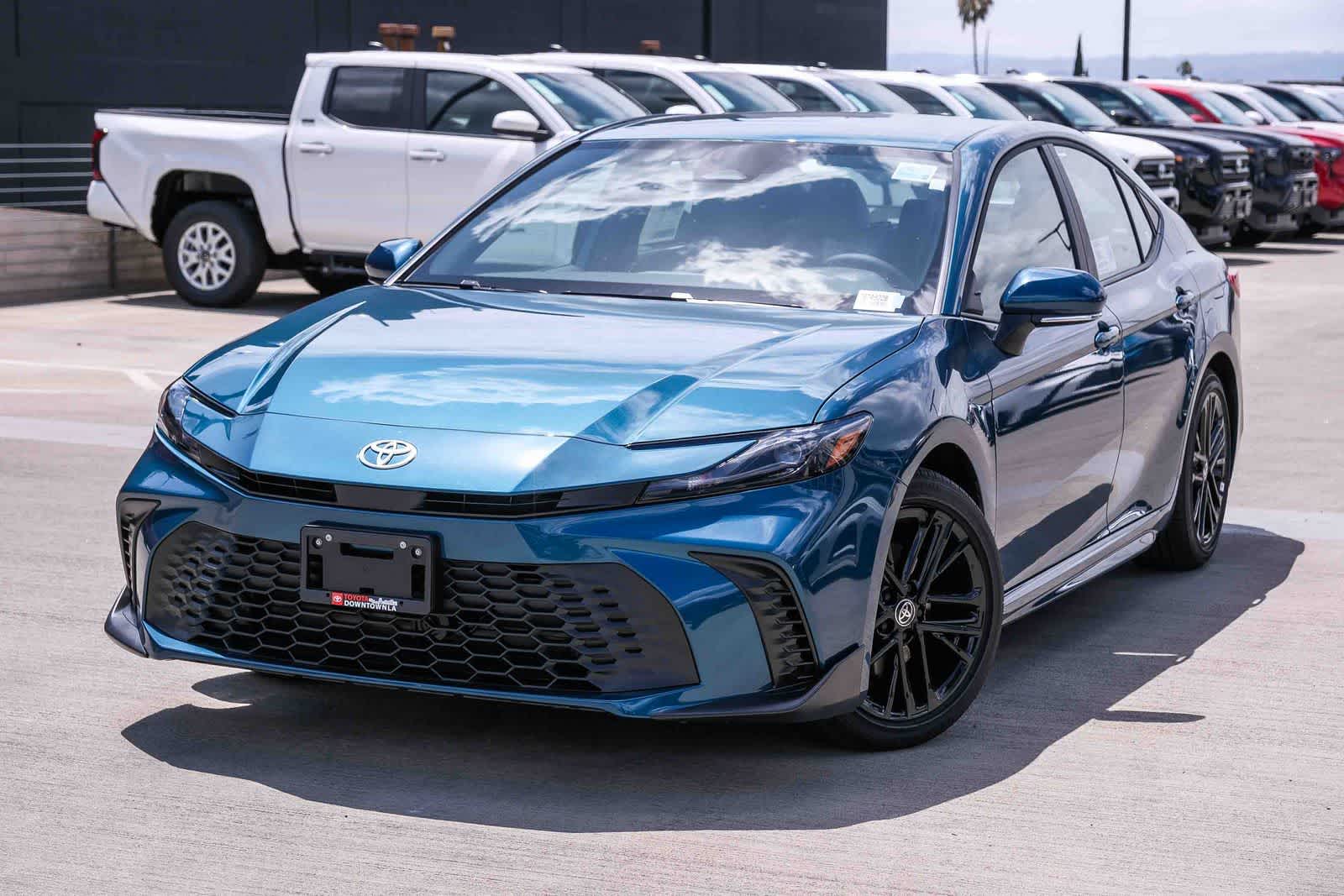 Thumbnail: 2026 Toyota Camry - 1
