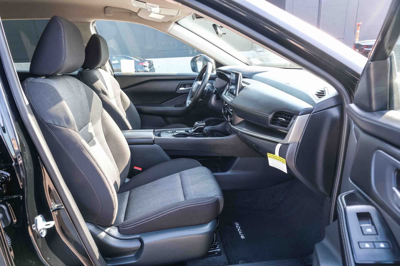 Thumbnail: 2026 Nissan Rogue - 18