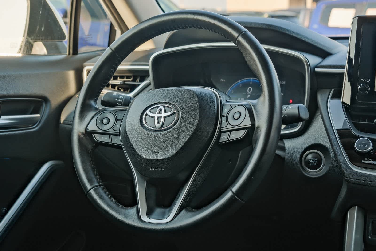 Thumbnail: 2023 Toyota Corolla Cross - 15
