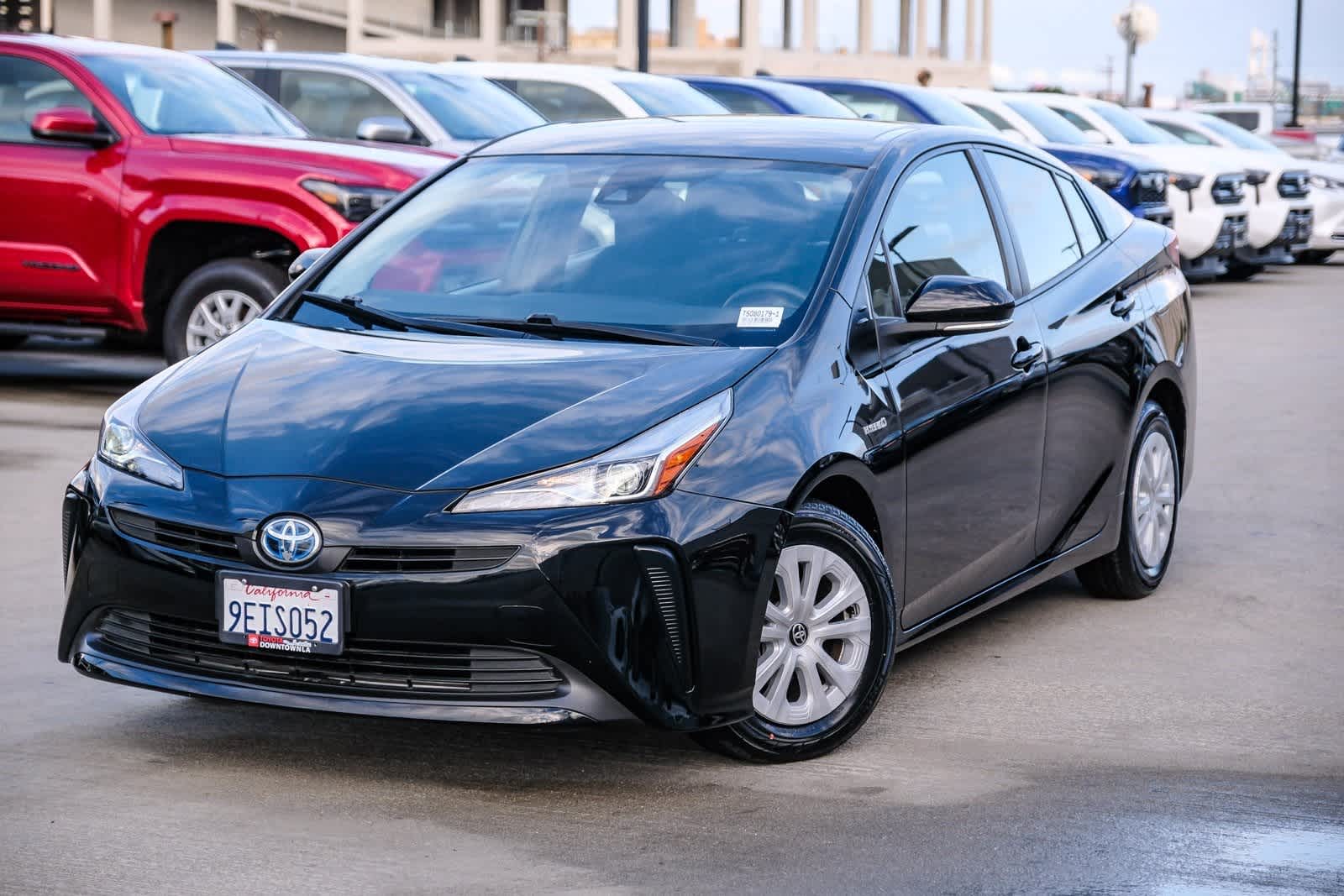 Thumbnail: 2022 Toyota Prius - 1