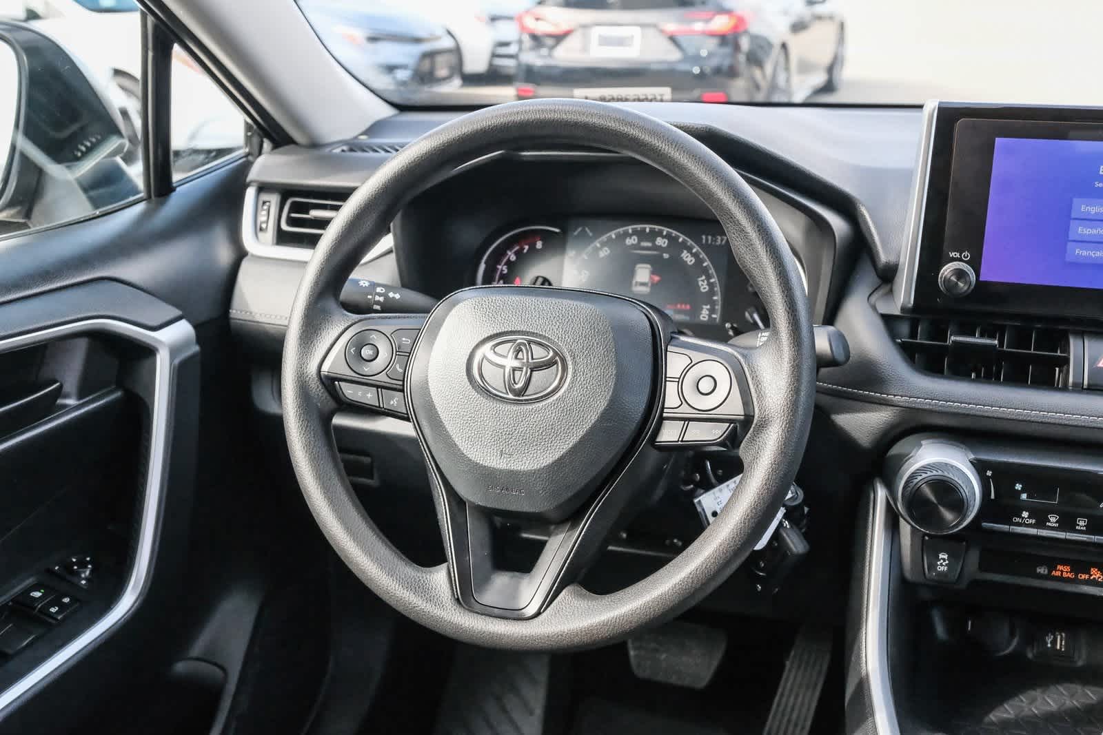 Thumbnail: 2023 Toyota RAV4 - 17