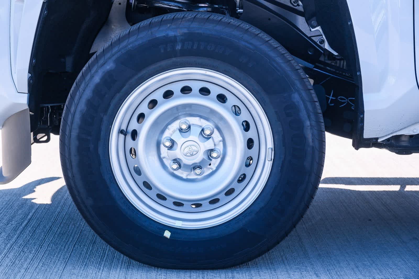 Thumbnail: 2025 Toyota Tacoma - 10