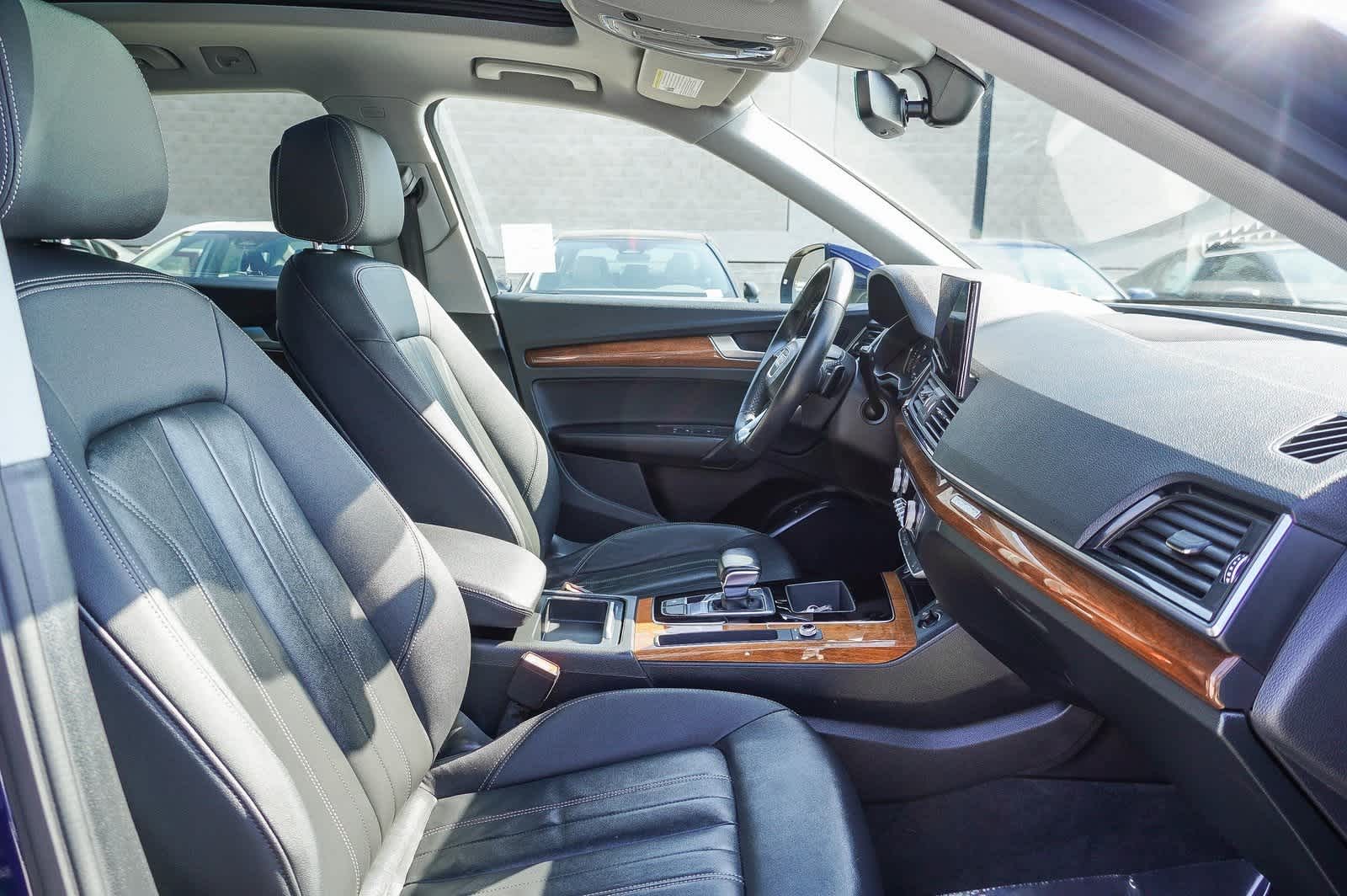 Thumbnail: 2022 Audi Q5 - 19