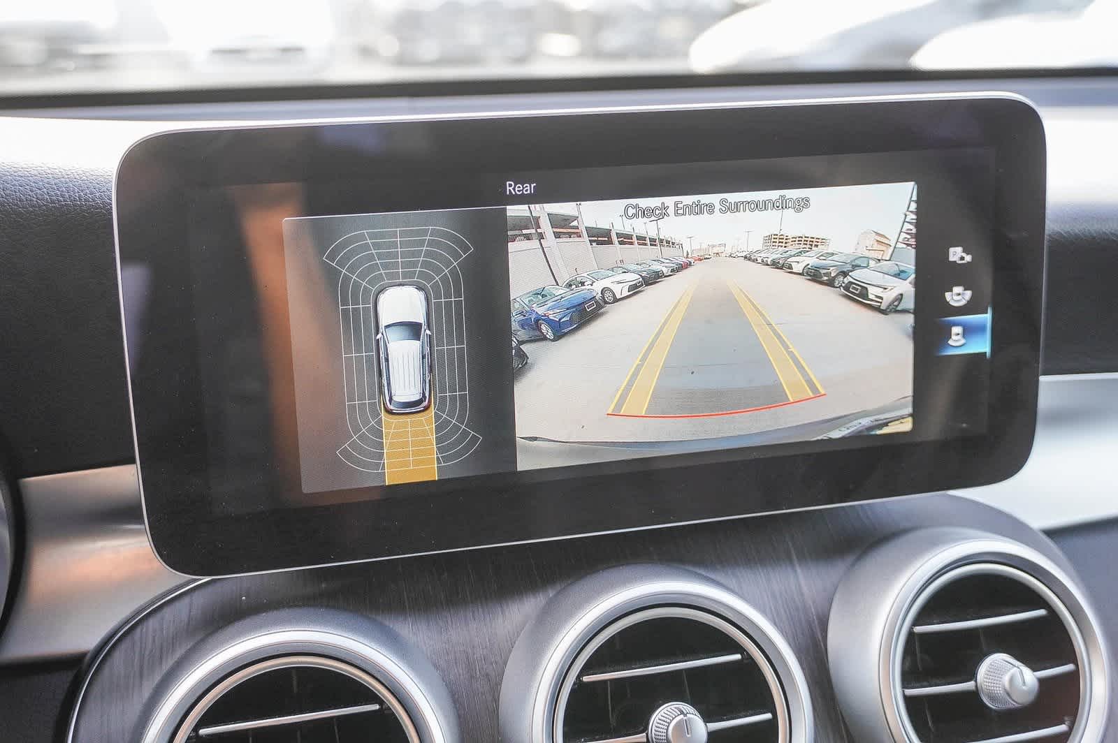 Thumbnail: 2021 Mercedes-Benz GLC - 25