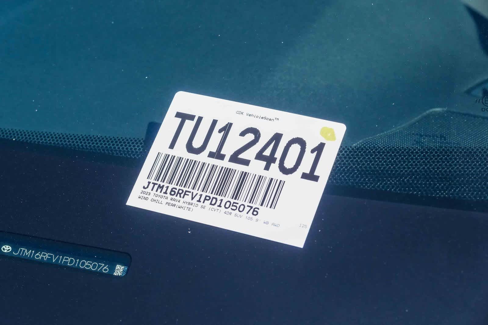 Thumbnail: 2023 Toyota RAV4 - 29