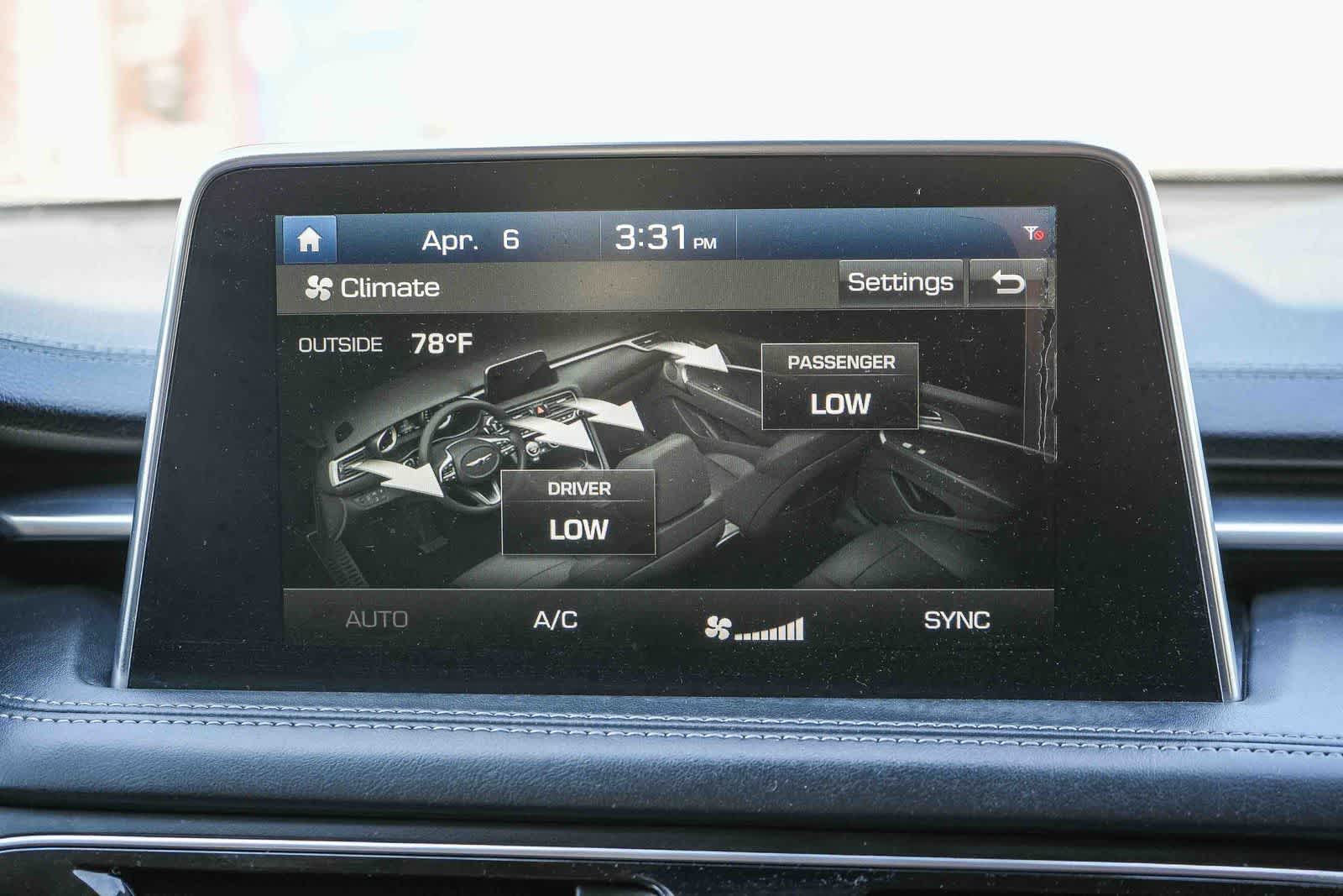 Thumbnail: 2019 Genesis G70 - 14