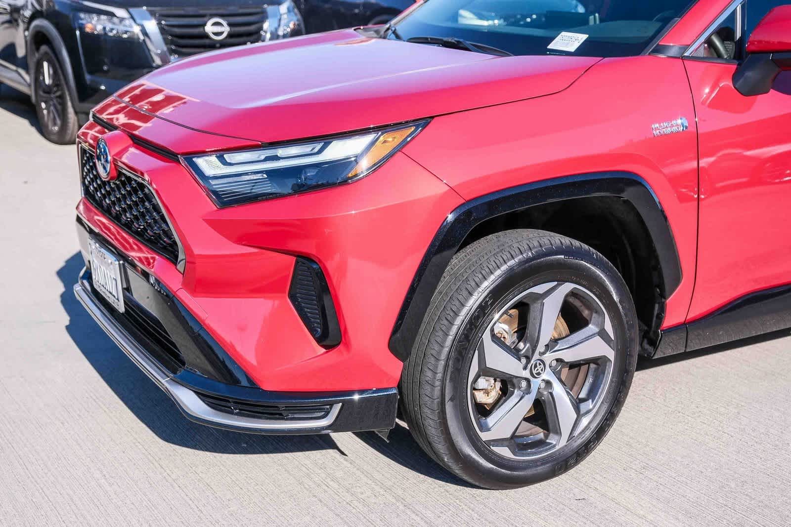 Thumbnail: 2024 Toyota RAV4 - 12