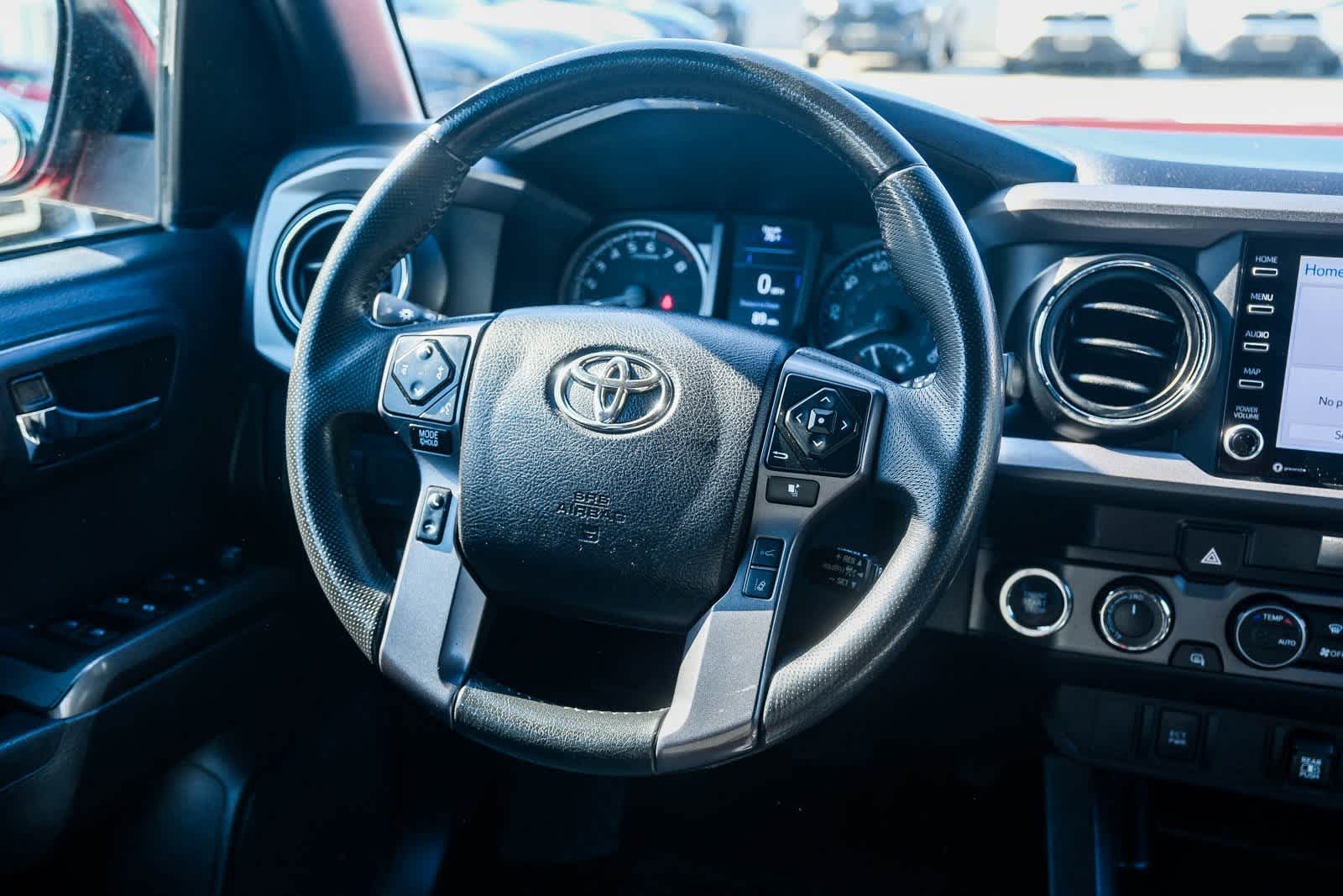 Thumbnail: 2022 Toyota Tacoma - 17