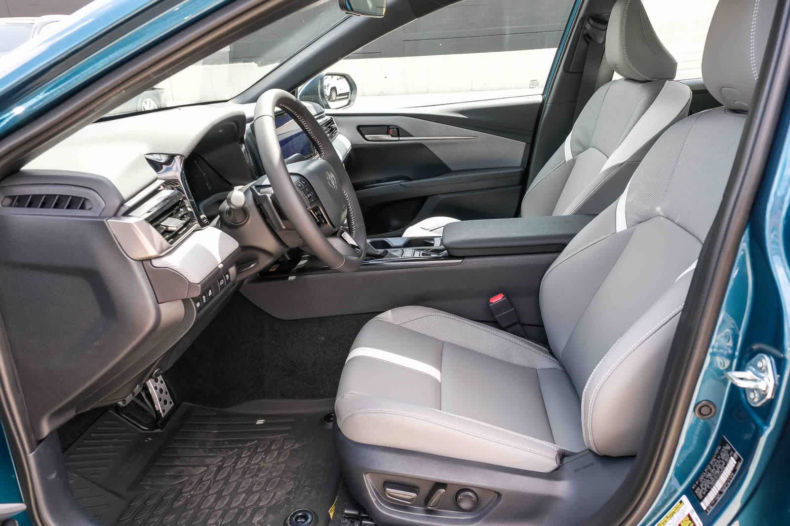 Thumbnail: 2026 Toyota Camry - 19