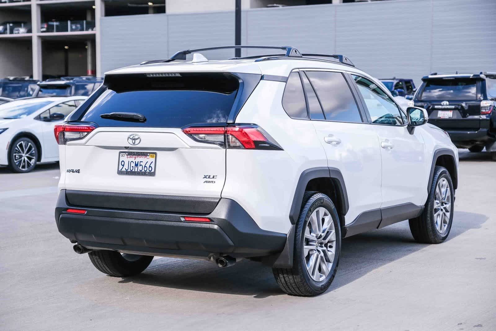 Thumbnail: 2023 Toyota RAV4 - 4