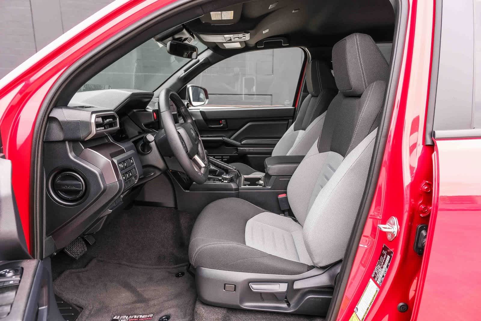 Thumbnail: 2025 Toyota 4Runner - 19