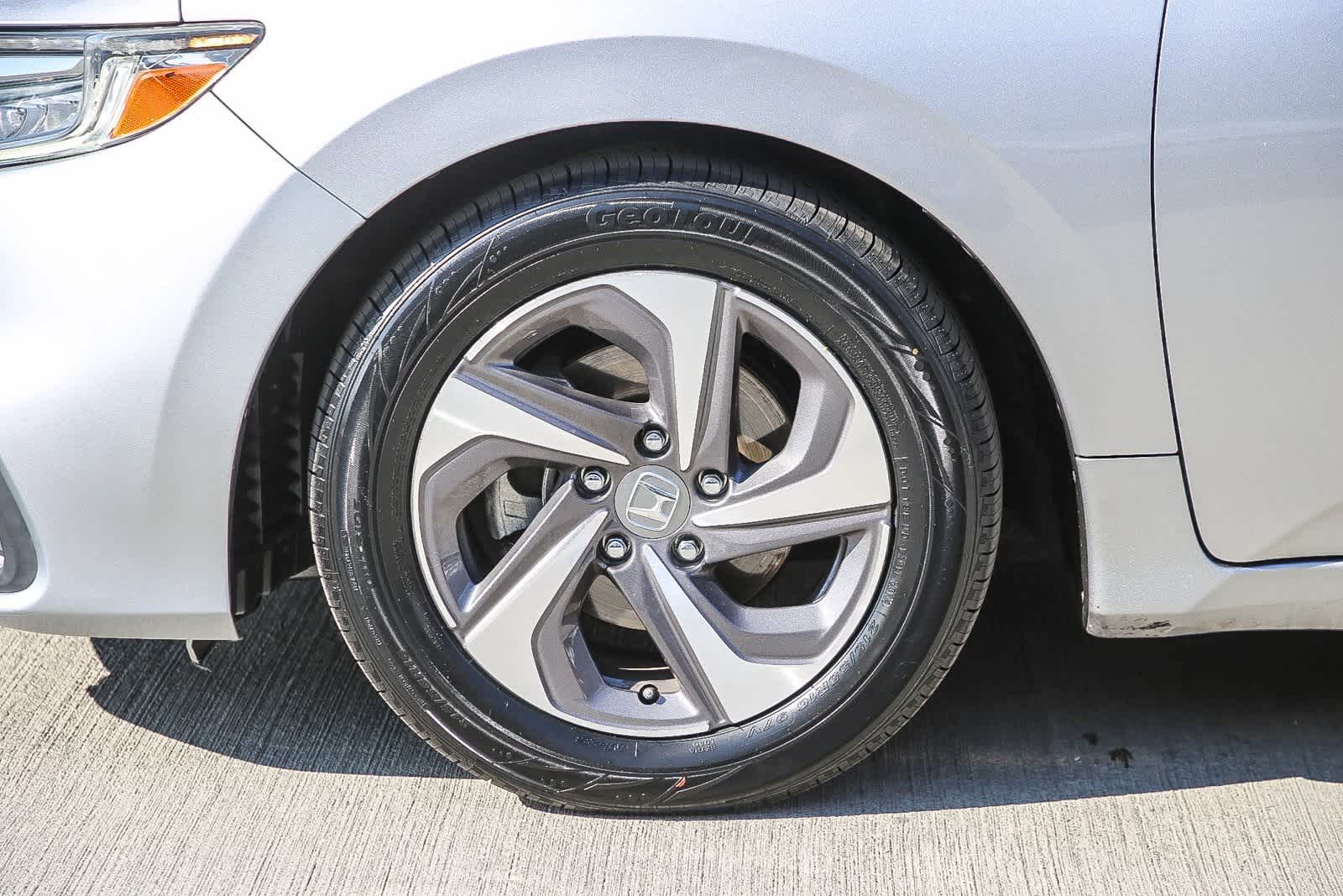 Thumbnail: 2019 Honda Insight - 11