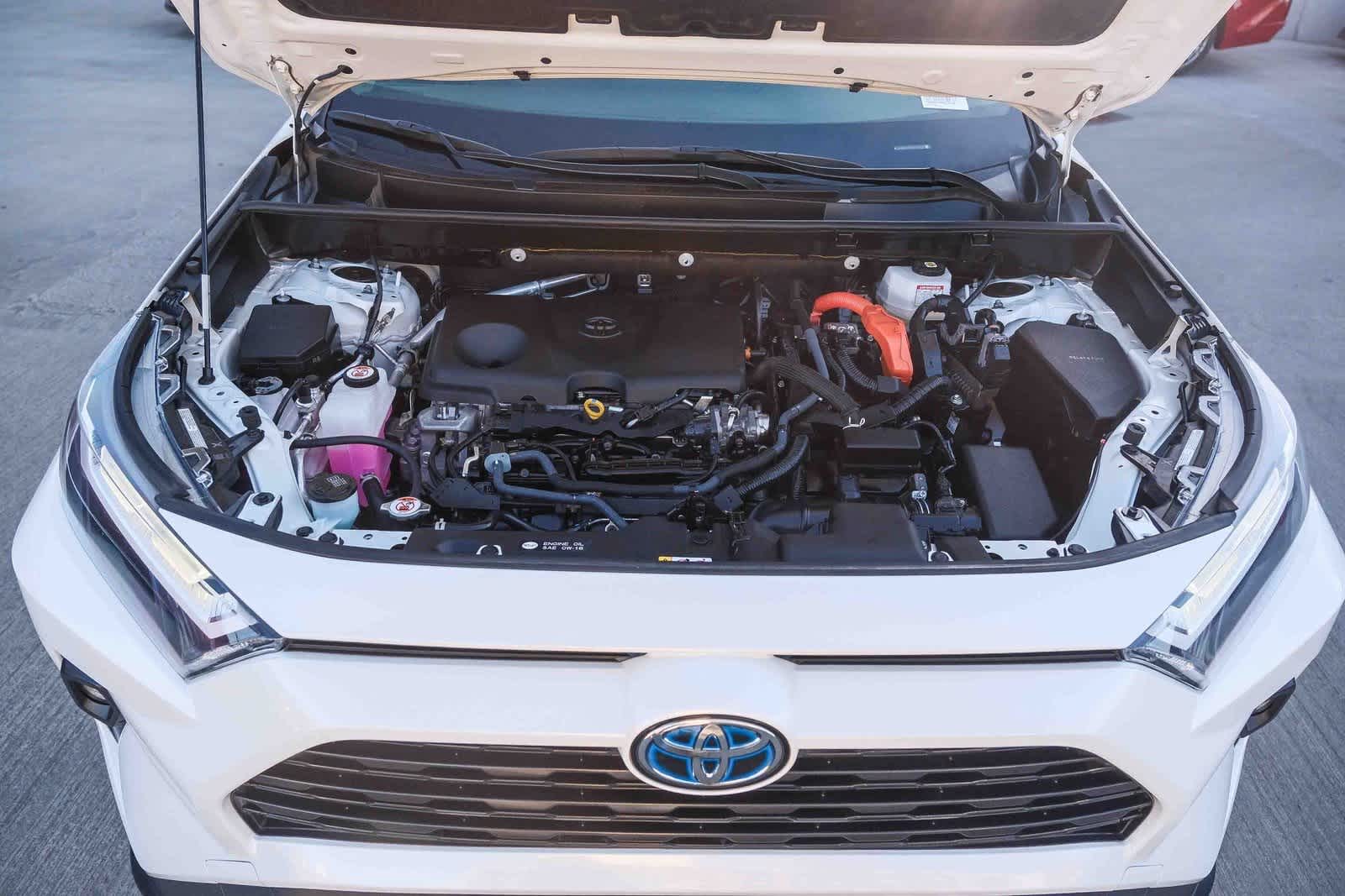 Thumbnail: 2022 Toyota RAV4 - 28