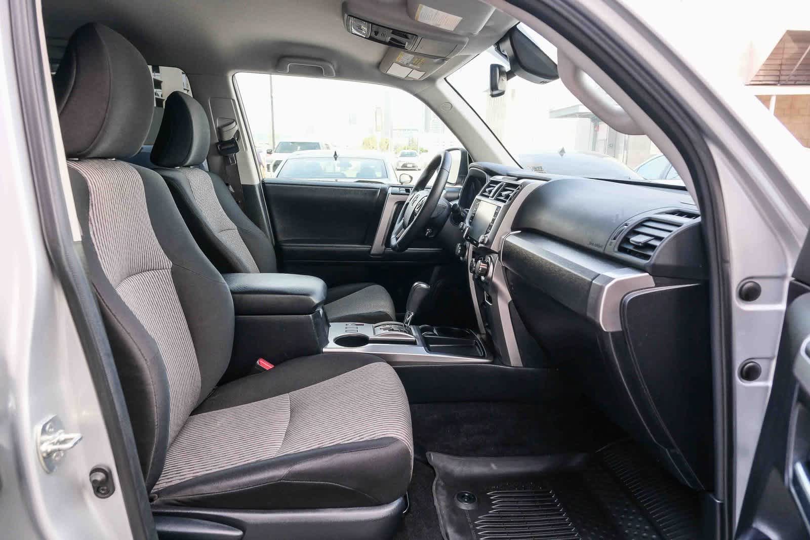 Thumbnail: 2023 Toyota 4Runner - 18