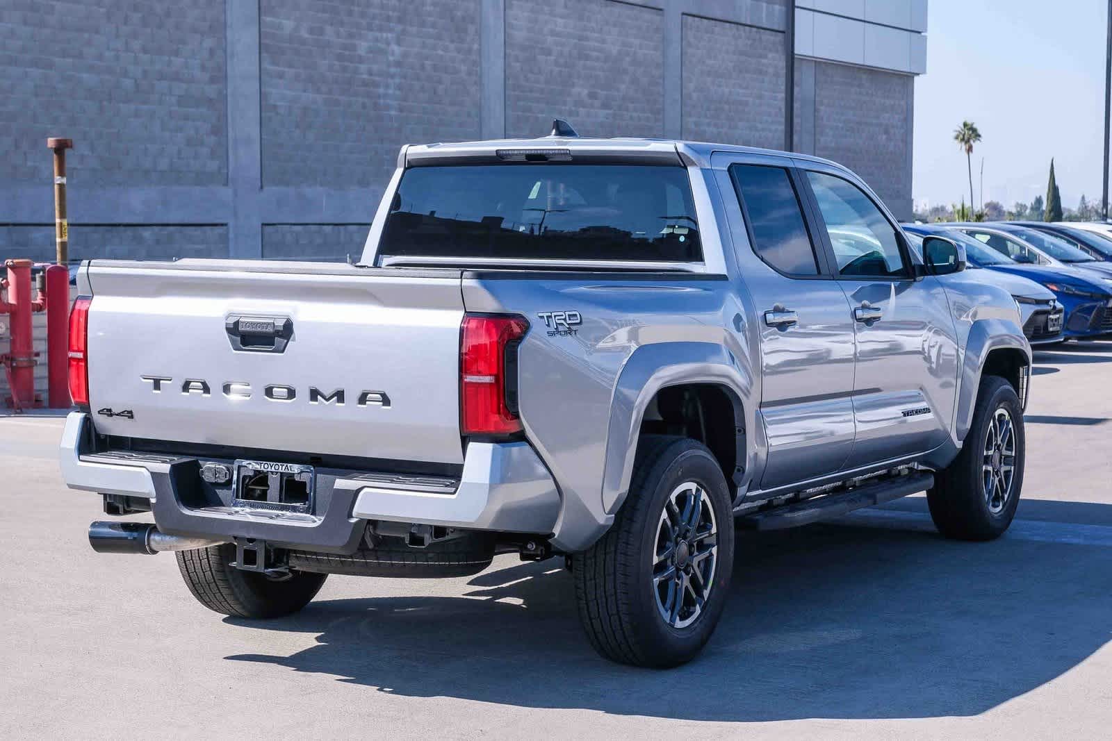 Thumbnail: 2025 Toyota Tacoma - 4