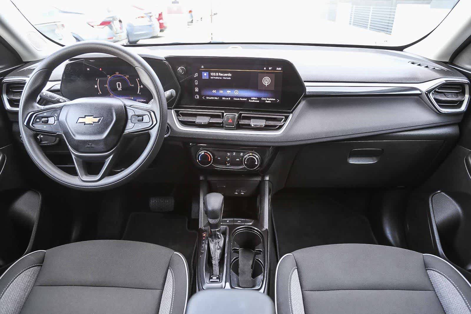 Thumbnail: 2024 Chevrolet TrailBlazer - 12