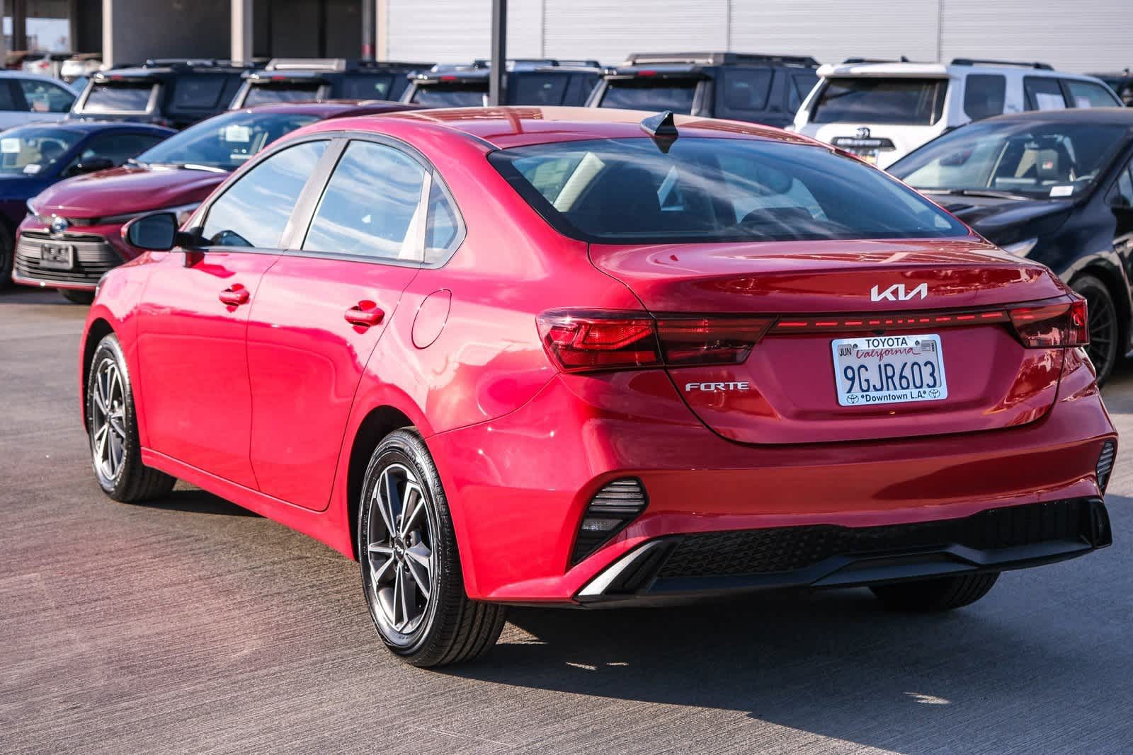 Thumbnail: 2023 Kia Forte - 6