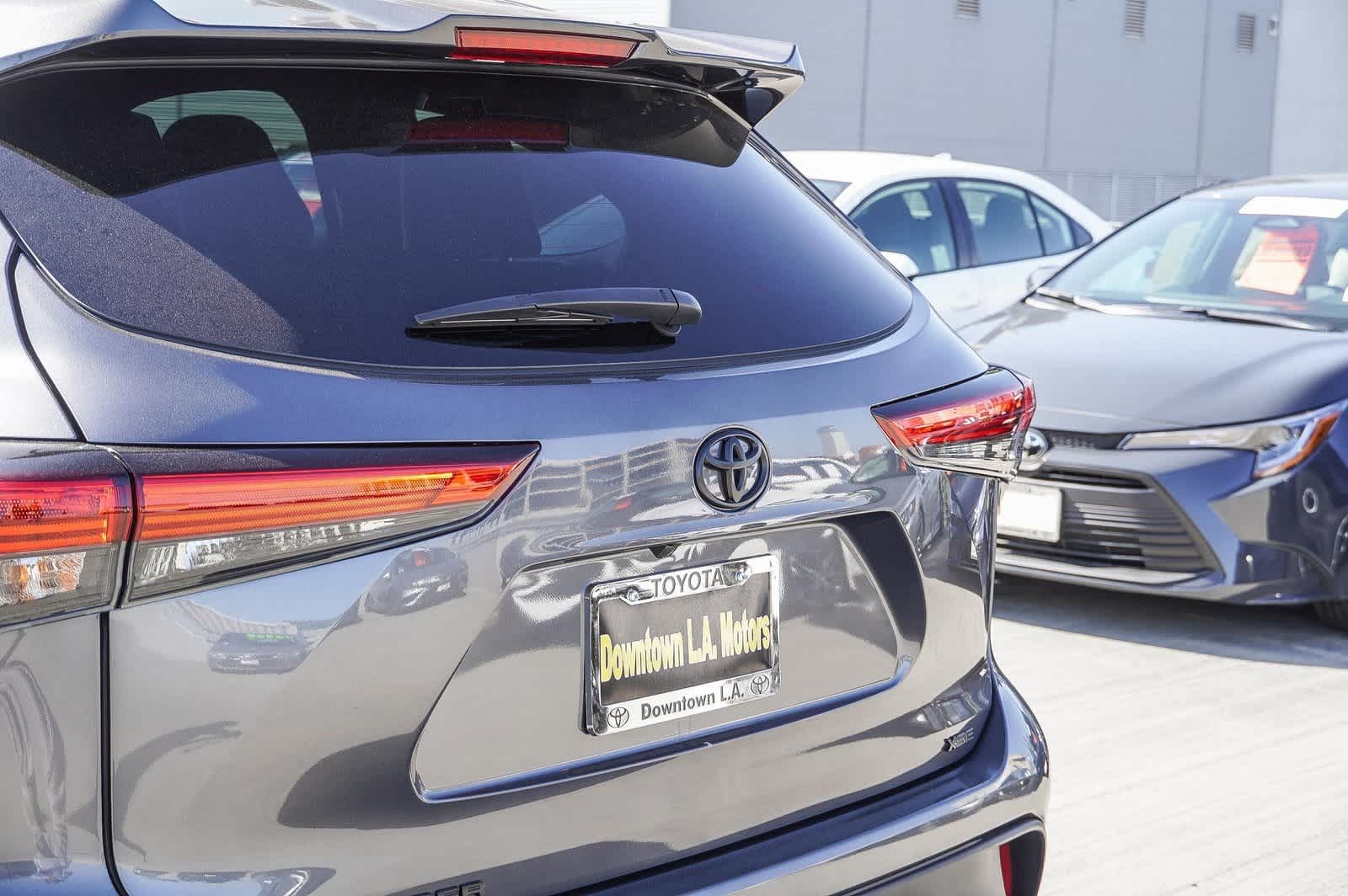 2023 Toyota Highlander XSE 8