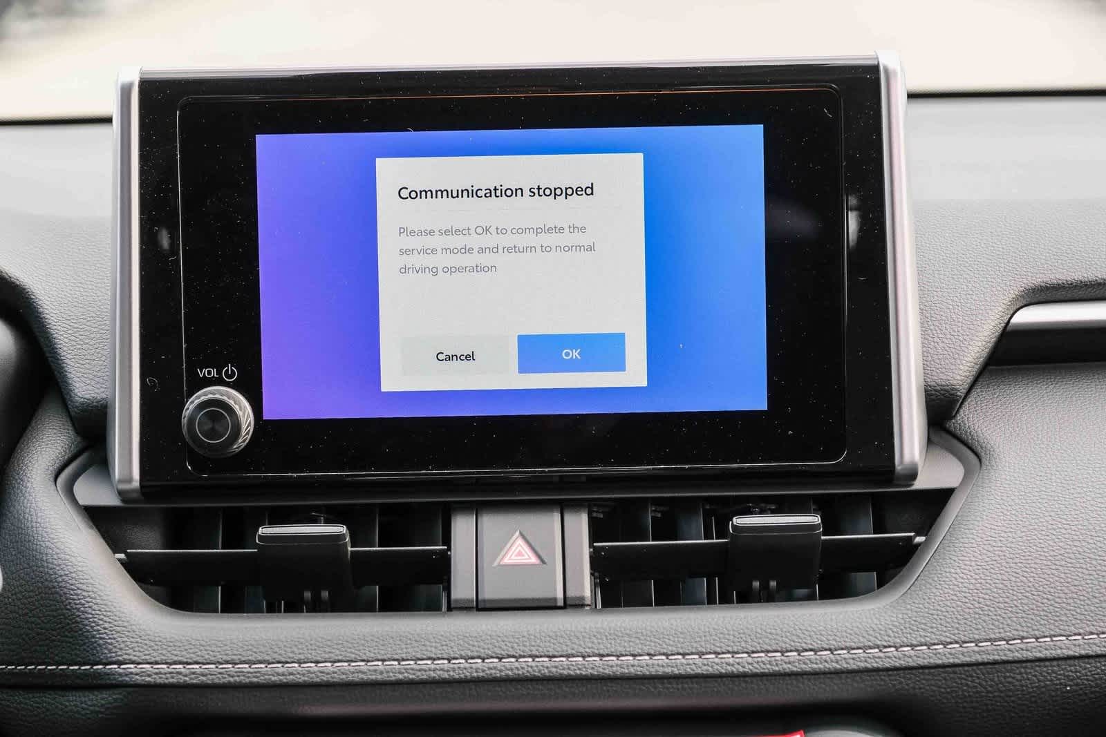 Thumbnail: 2025 Toyota RAV4 - 15