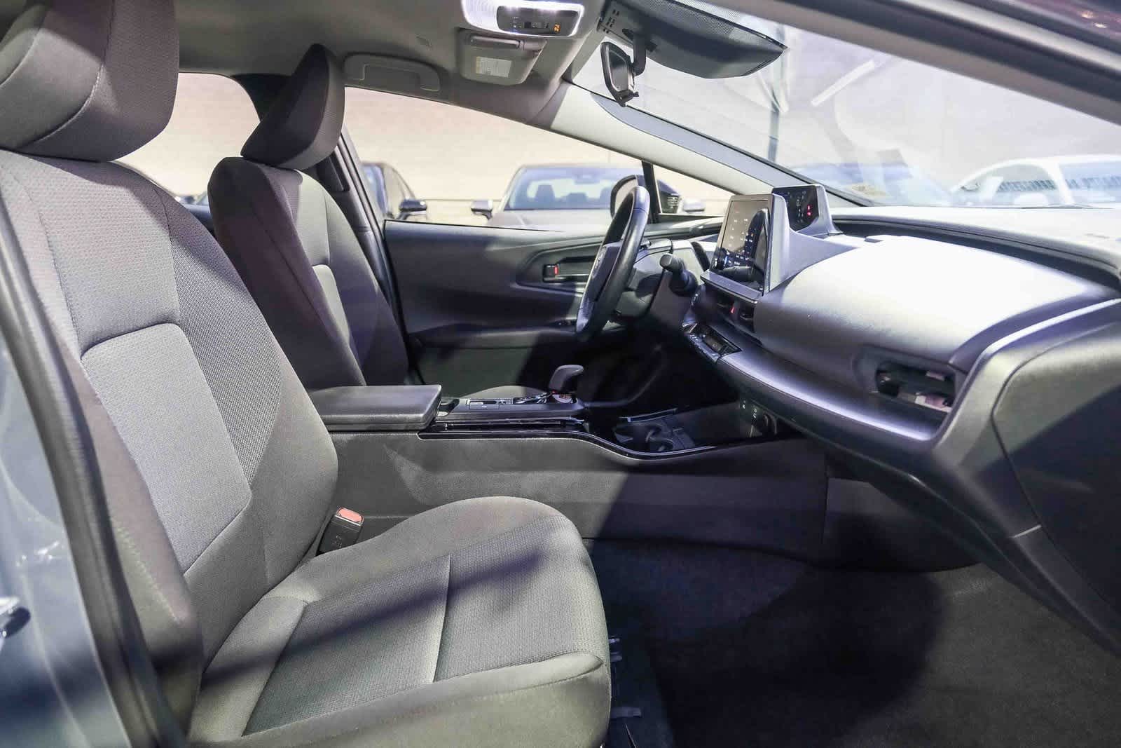 Thumbnail: 2024 Toyota Prius - 18