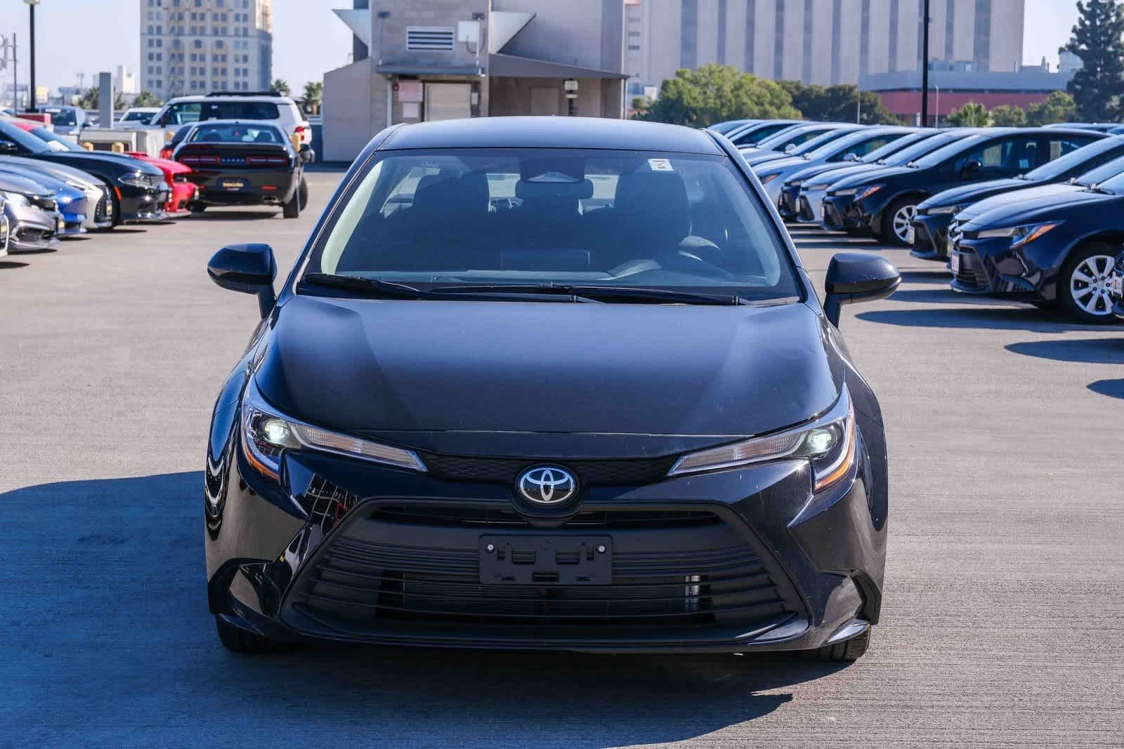 Thumbnail: 2025 Toyota Corolla - 2