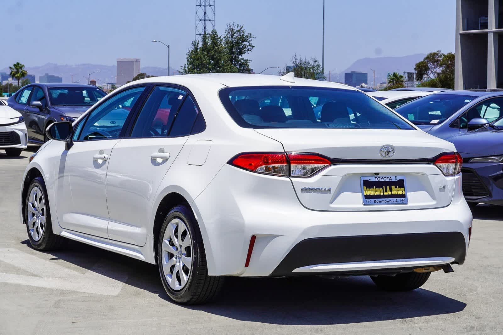 Thumbnail: 2022 Toyota Corolla - 6