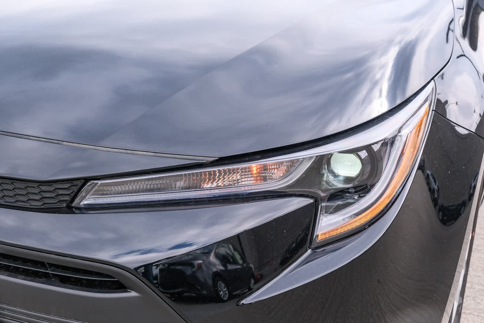 Thumbnail: 2025 Toyota Corolla - 11