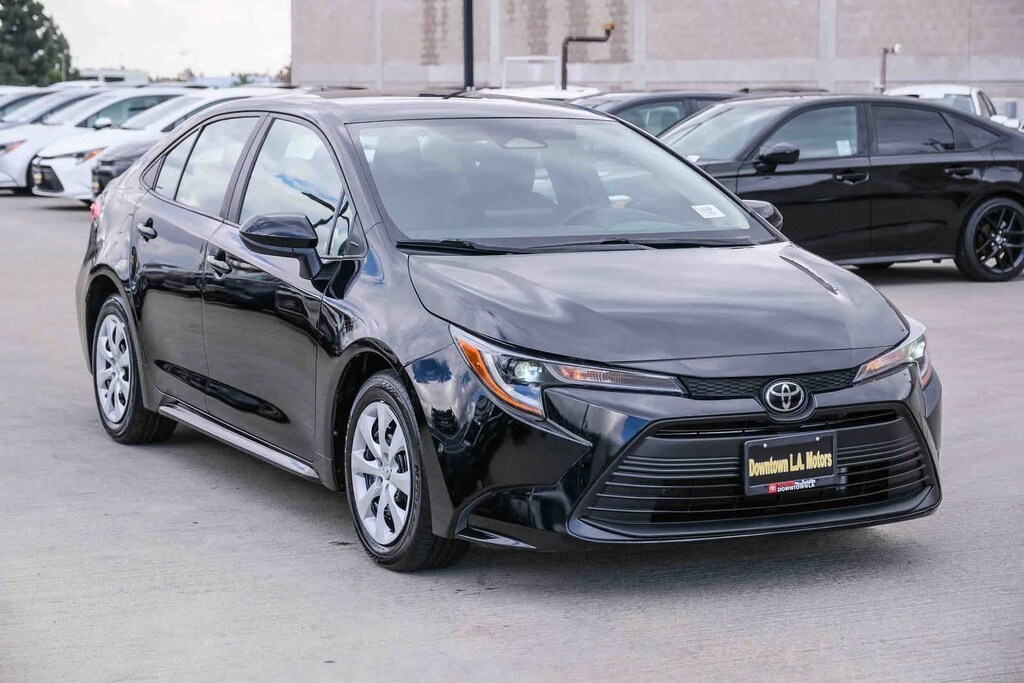 Used 2023 Toyota Corolla LE Sedan