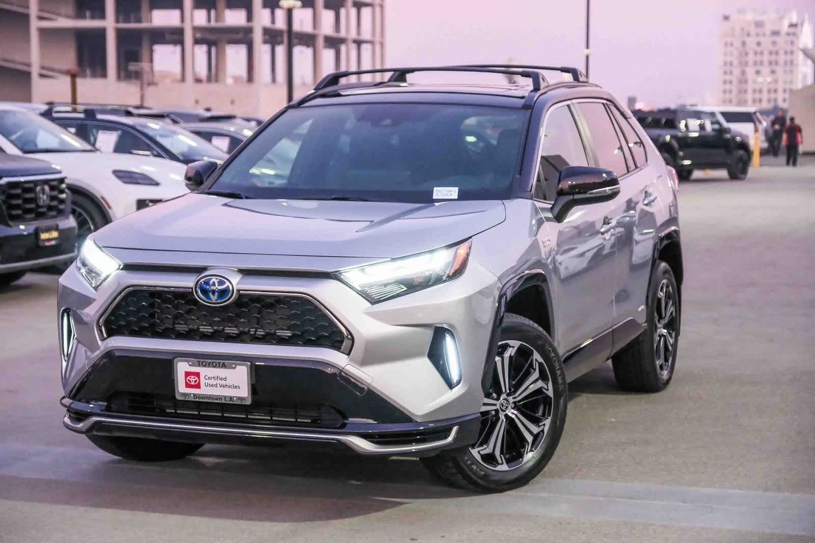 Thumbnail: 2024 Toyota RAV4 - 1