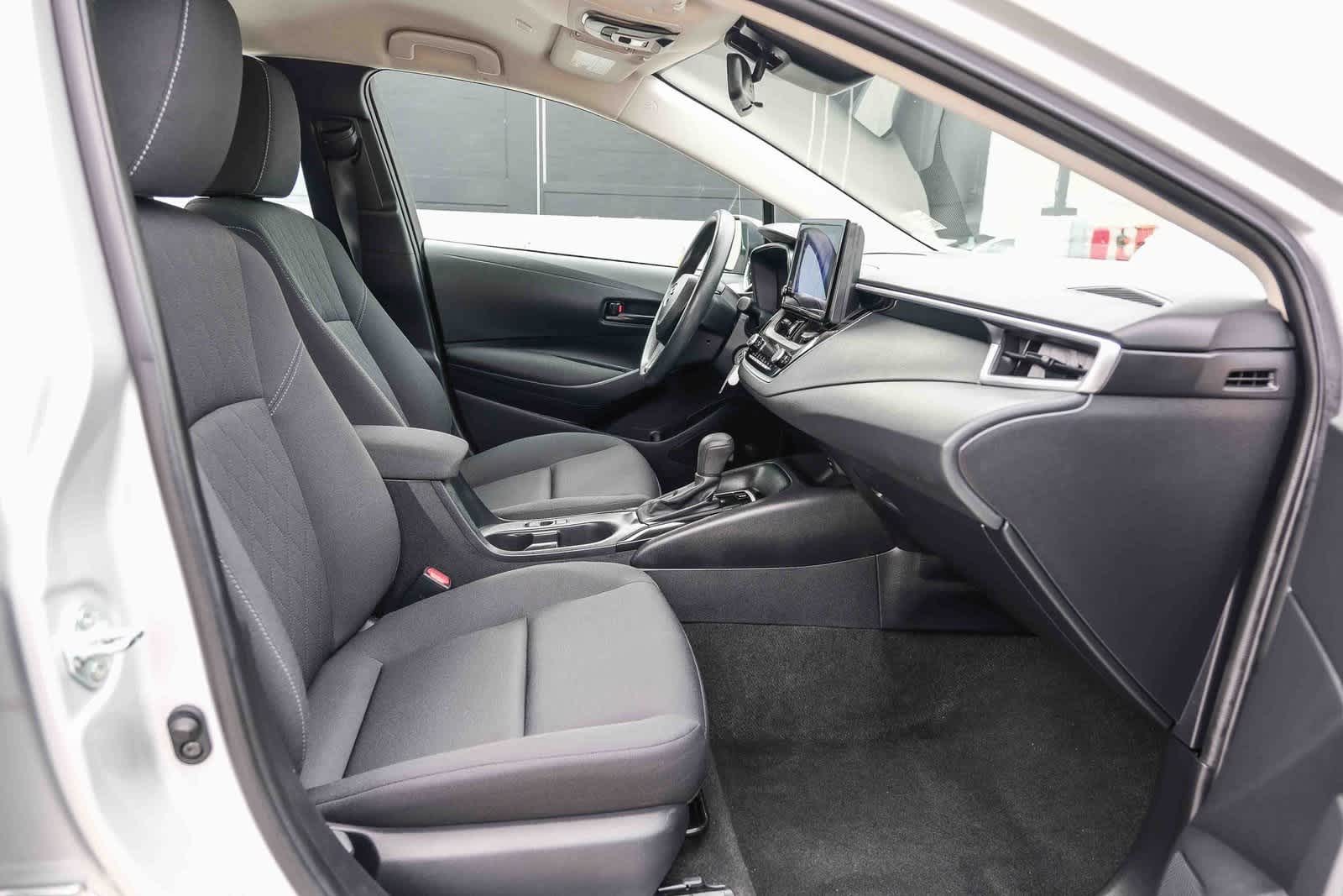 Thumbnail: 2023 Toyota Corolla - 18