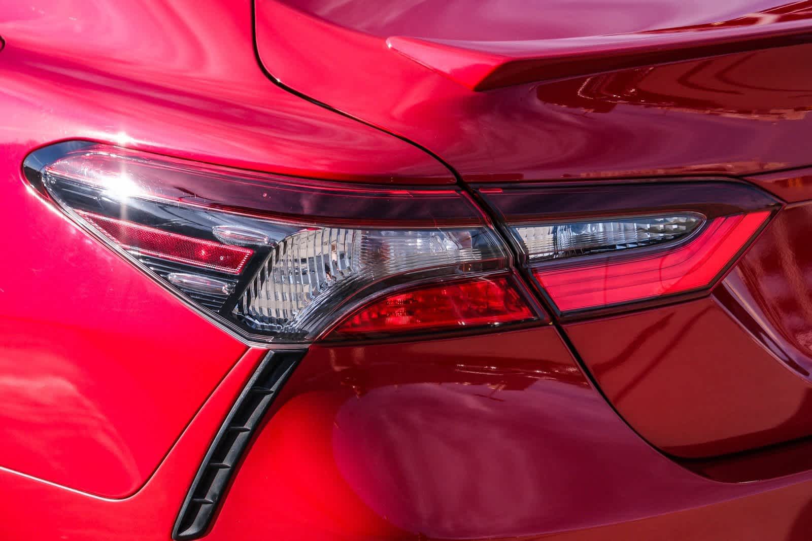Thumbnail: 2022 Toyota Camry - 7