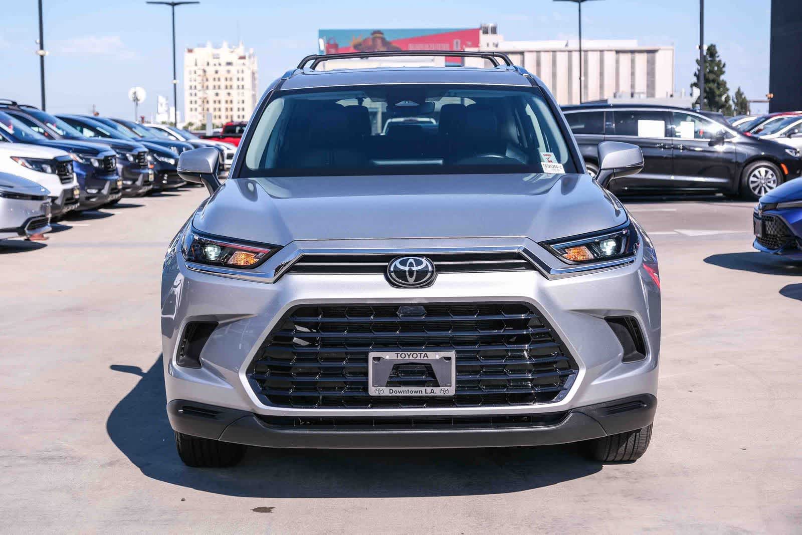 Thumbnail: 2026 Toyota Grand Highlander - 2