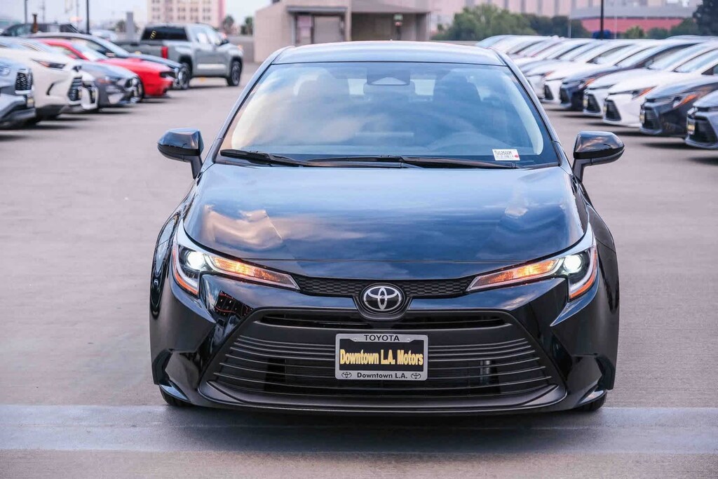 Certified 2025 Toyota Corolla LE Sedan