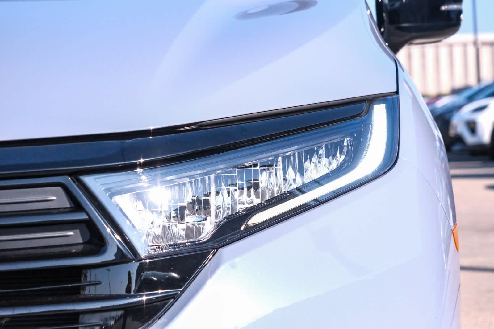Thumbnail: 2023 Honda Odyssey - 11