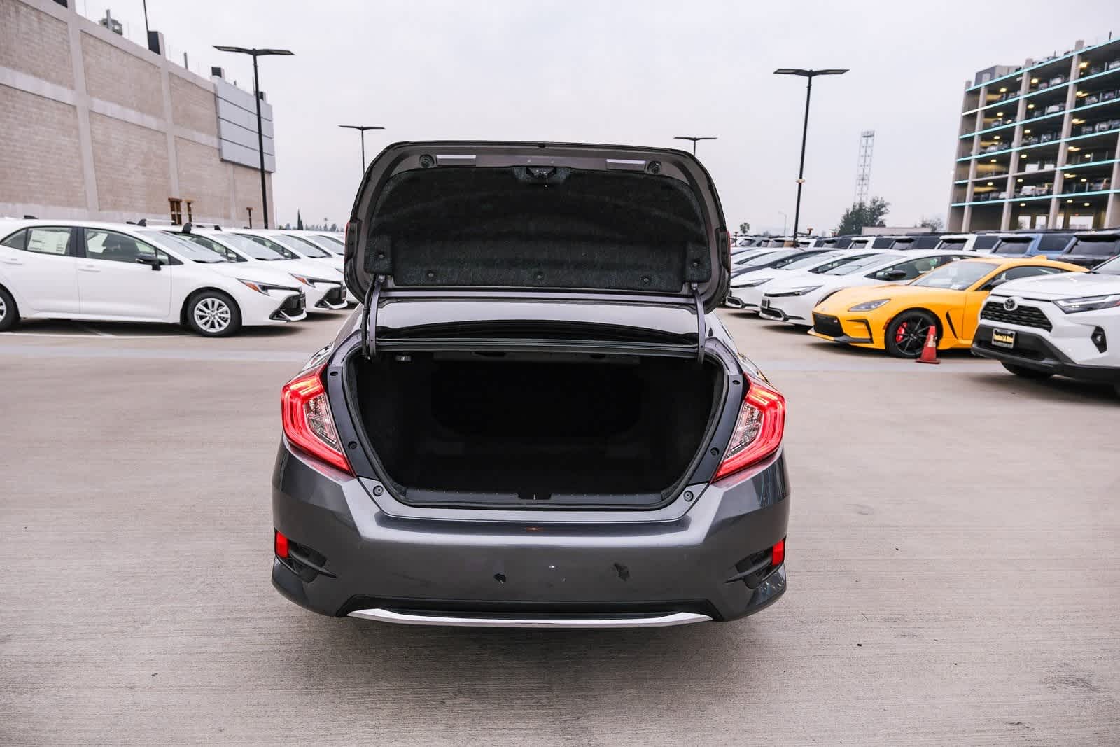 Thumbnail: 2020 Honda Civic - 24