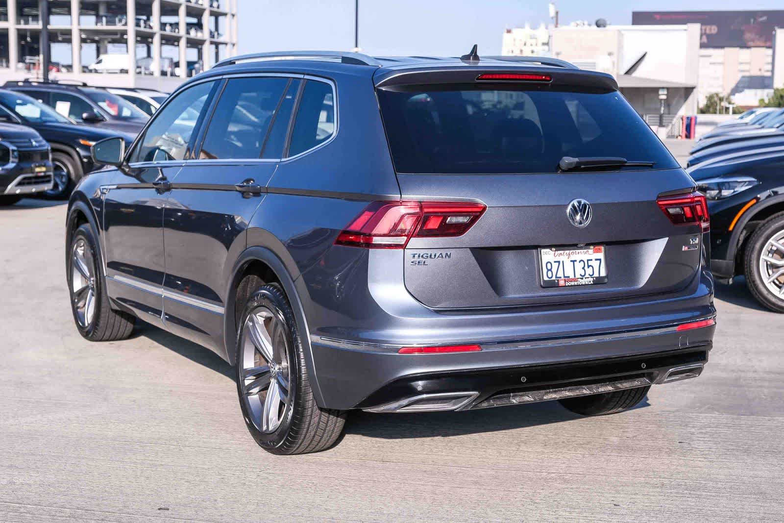 Thumbnail: 2018 Volkswagen Tiguan - 6