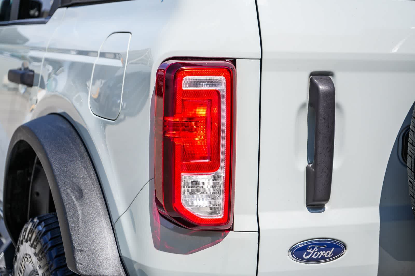 Thumbnail: 2022 Ford Bronco - 9