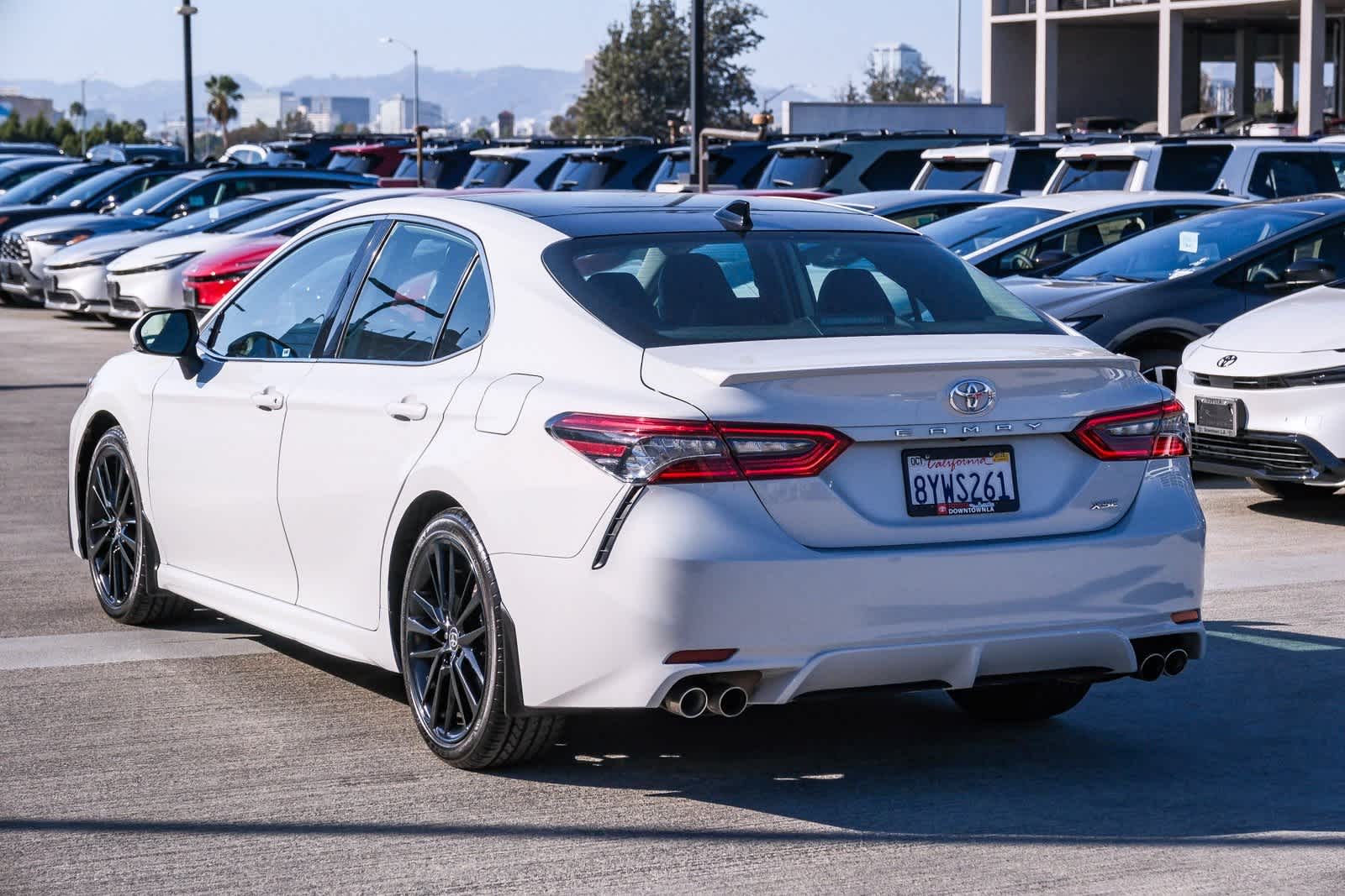 Thumbnail: 2022 Toyota Camry - 6